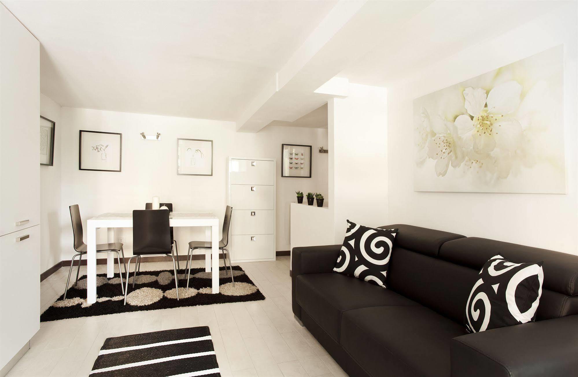 Apartmán Italianway-Borgospesso Milán Exteriér fotografie