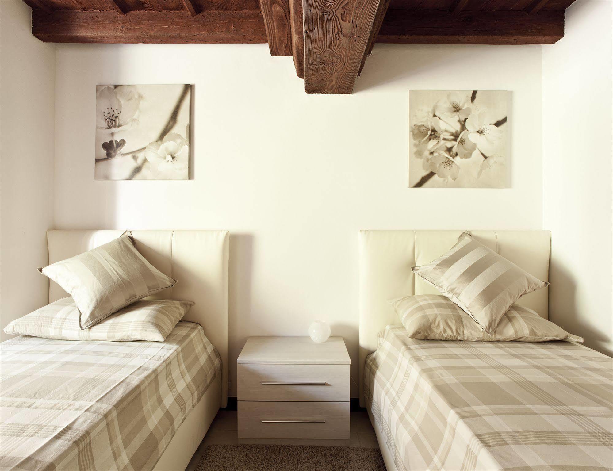 Apartmán Italianway-Borgospesso Milán Exteriér fotografie