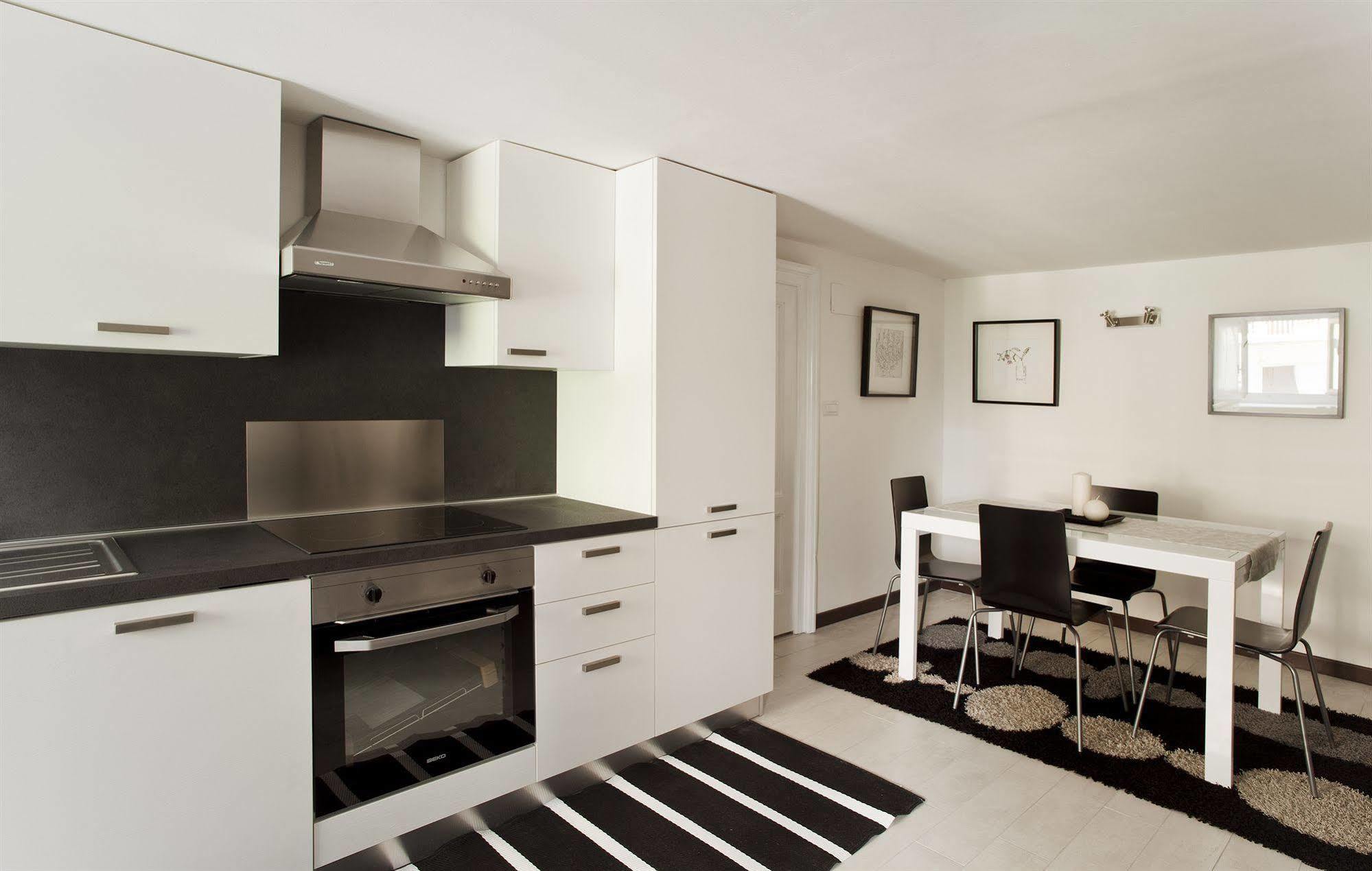 Apartmán Italianway-Borgospesso Milán Exteriér fotografie